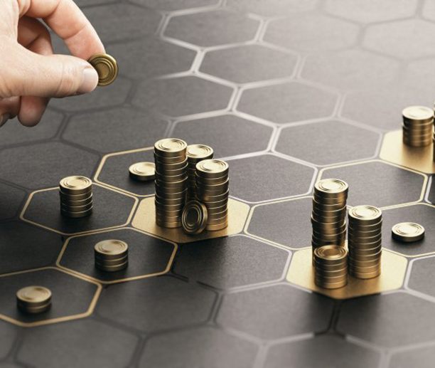 Coins arranged on hexagonal grid